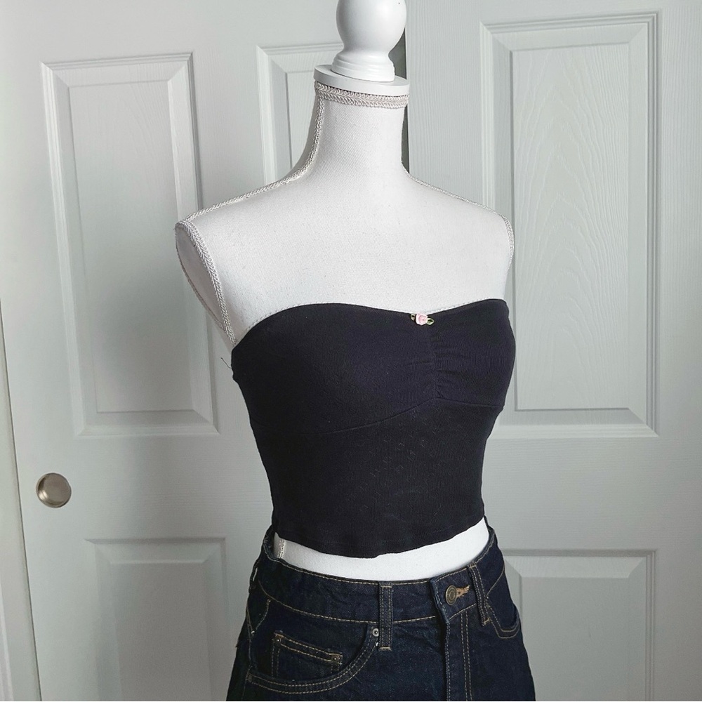 Black Strapless Tube Top with Sweetheart Neckline & Rosette
